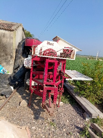 थंबनेल 2