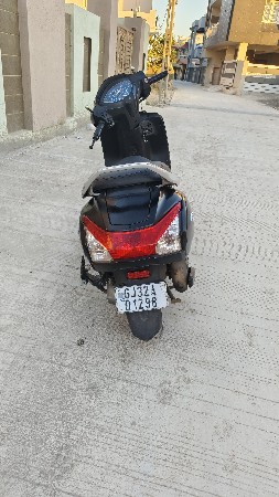 थंबनेल 2