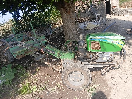 थंबनेल 2