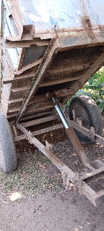 મીની ટ્રોલી