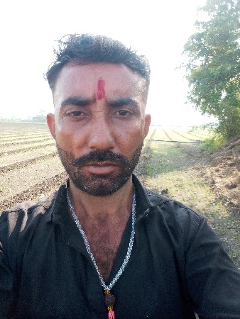 મારે કામે રહેવાનું છે ટ્રેક્ટર