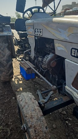 Eicher 333 અને ફોર વ્હીલ ગાડું