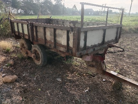 સાગર અને ખોડીયાર કંપની નું ફોરવીલ