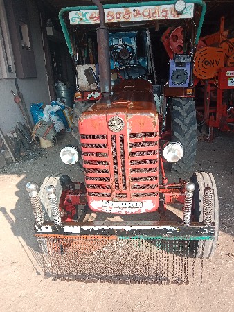 મહેન્દ્રા 475 સરપંચ