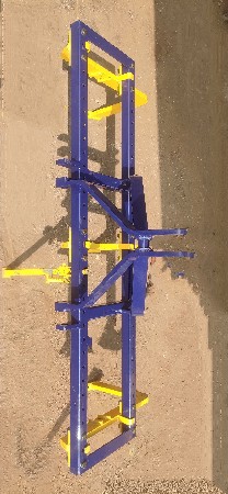 ખેત ઓજાર બનાવનાર