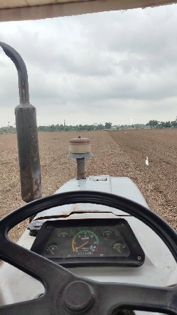 વેચવાના છે 2 ટ્રેક્ટર