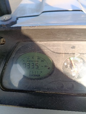 ટ્રેકટર વેચવાનું છે