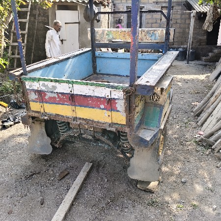 थंबनेल 2