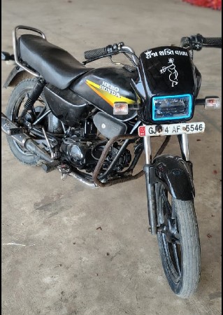 ગાડી વેચવા ની સે