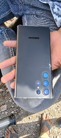 મોબાઇલ વેચાણ કરવા  નોટિસ છે