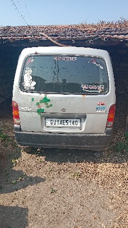 ગાડી ઇકો વેચવા નીછે