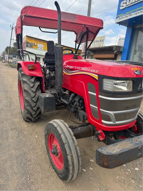 MAHINDRA YUVO 405