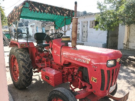 mahindra 275.  modal 2014