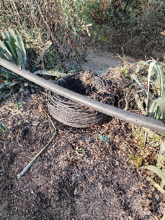 ટપક વેચવાની છે