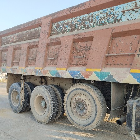 थंबनेल 2