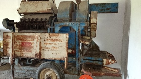 ચકડી વેચવાની છે