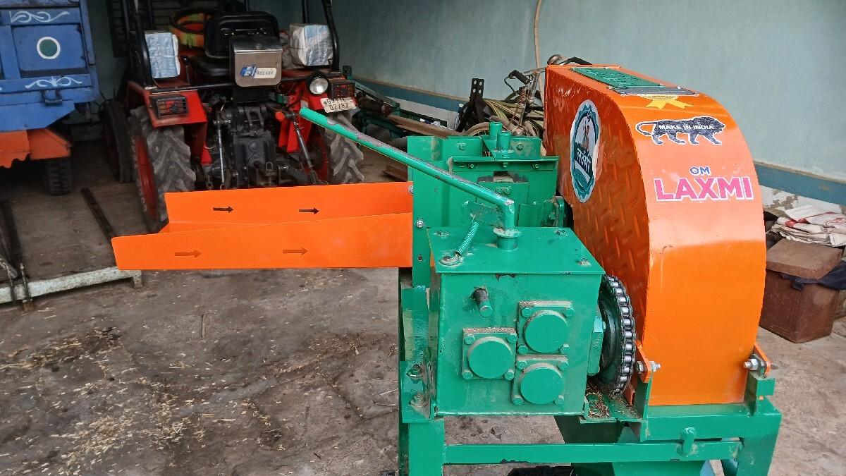 ચાફ કટર મશીન