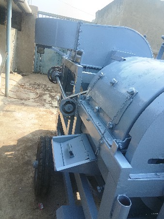 થ્રેશર વેચવાનું છે