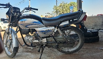 હોન્ડા વેચવા ની છે