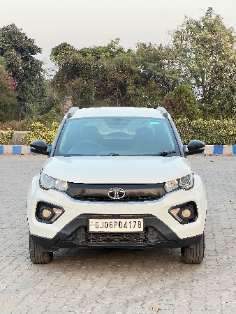 Tata Nexon Xm Diesel