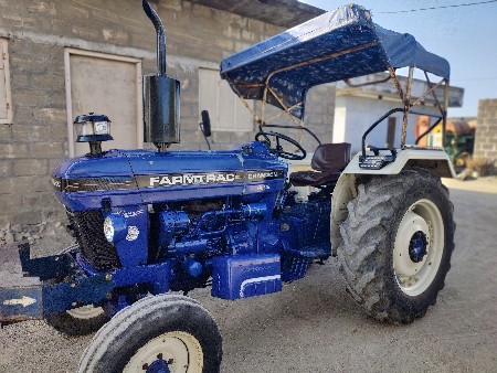 ટ્રેક્ટર વેચવાના છે