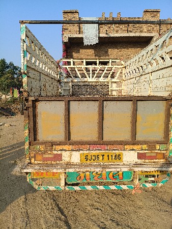 थंबनेल 3