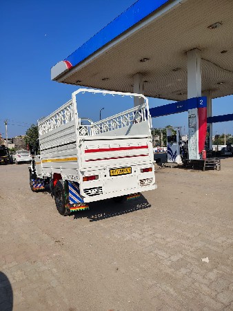 थंबनेल 2