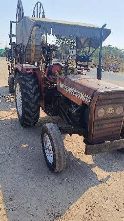 ટ્રેક્ટર+મોટર કાઢવા ની ઘોડી