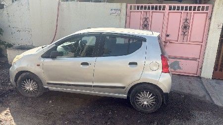 વેચવાની છે