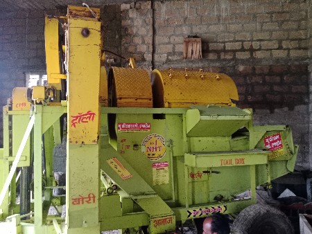 थंबनेल 3