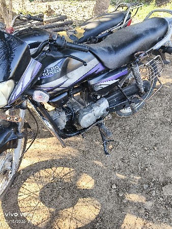 સીડી ડીલકસ ગાંડી