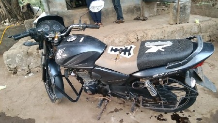 સાઈન ગાડી વેચવાની છે