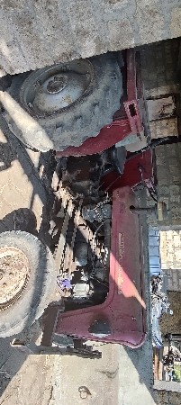 ટ્રેક્ટર વેચવાનું છે