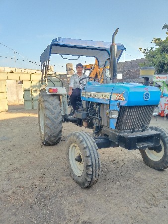 ટ્રેક્ટર વેંચવા નું છે