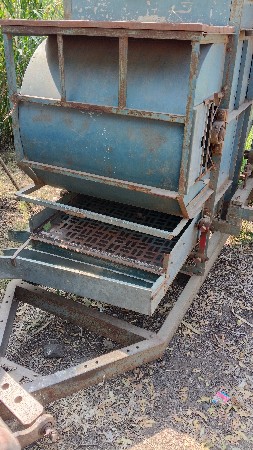 થેશર વેચવાનું છે