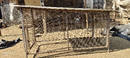 ડોગ નું પીંજરું વેસવાનુ છે