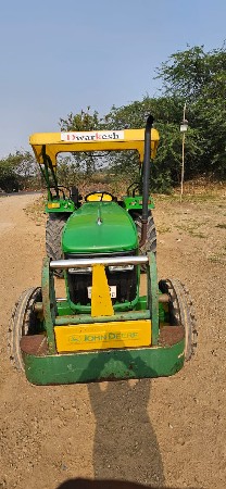 john deere 5050 D