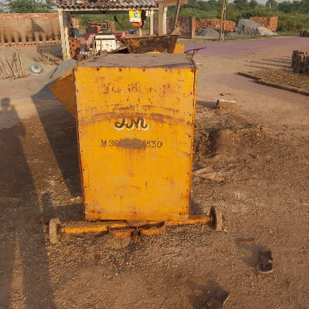 આ ઈટૂ બનાવવા માટે નૂ મશીન સે વેચવાન