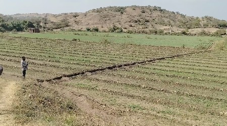 વેચવાની છે