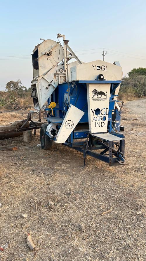 યોગી થ્રેશર વેચવા નું છે