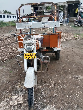 थंबनेल 3