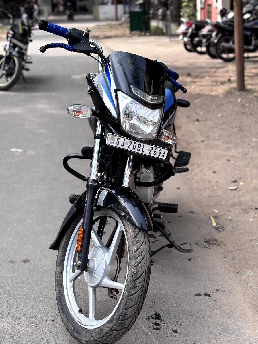 બજાજ પ્લેટિના વેચવાની છે