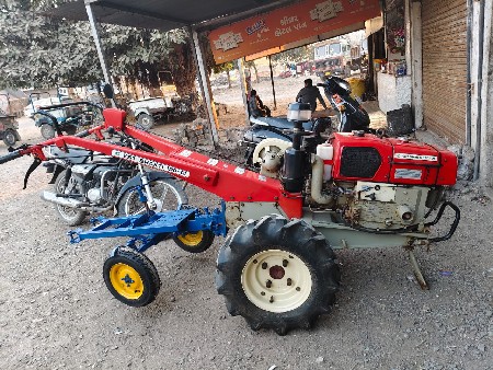 VST ટ્રેકટર વેચવાનું છે