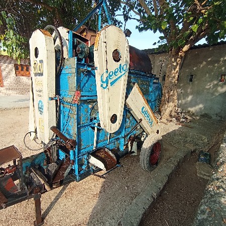 ગીતા ટોકરી થેસર વેસવાનુ સે