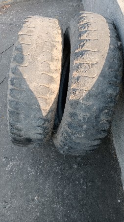 ટ્રોલિ ટાયર 916