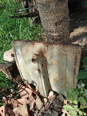 ભંગાર મા દેવાનુ છે