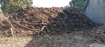 છાણીયું ખાતર વેચવાનુ છે