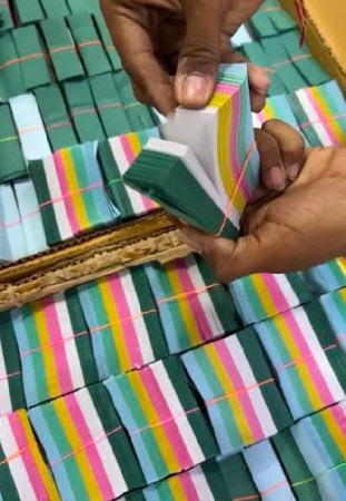 પેપર પટ્ટી