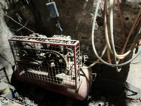 Air compressor  વેચવા નું છે