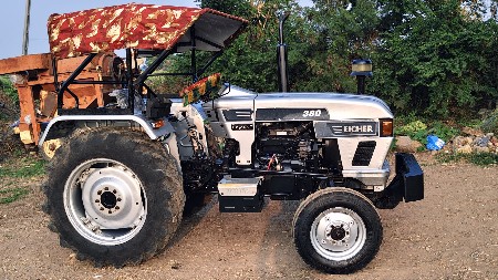 આઇસર ટ્રેકટર વેચવાનું છે